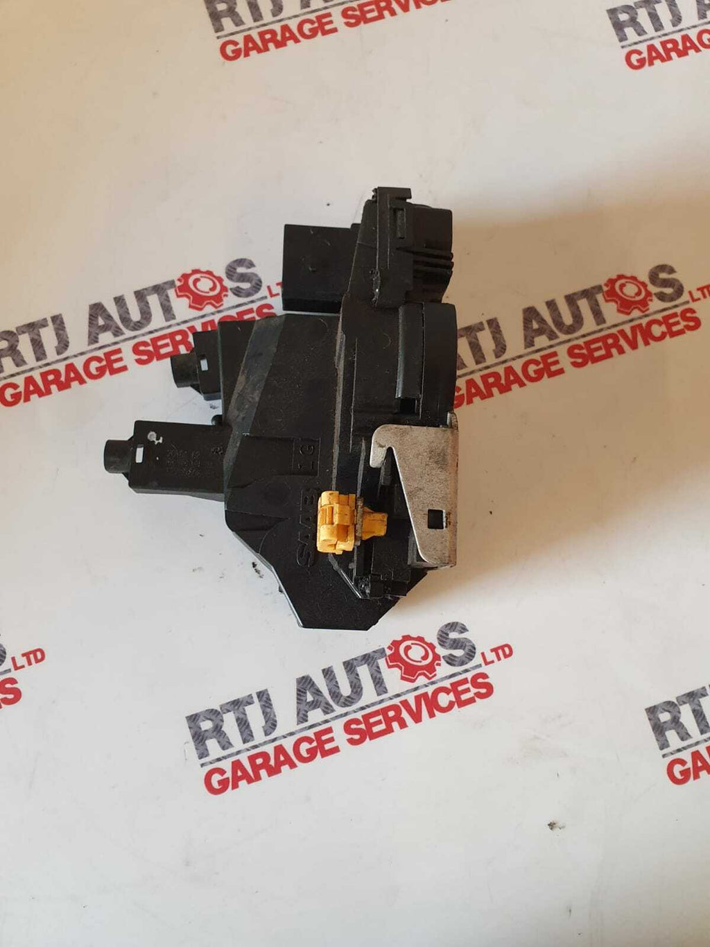 Saab 9-3 93 4D 5D Left Hand N/S Passenger Rear Door Lock (TSL Locking) 12759696