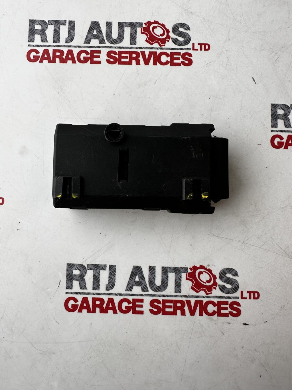 SAAB 93 9-3 CV (04-11) FRONT SEAT RELAY 12761504 480849871
