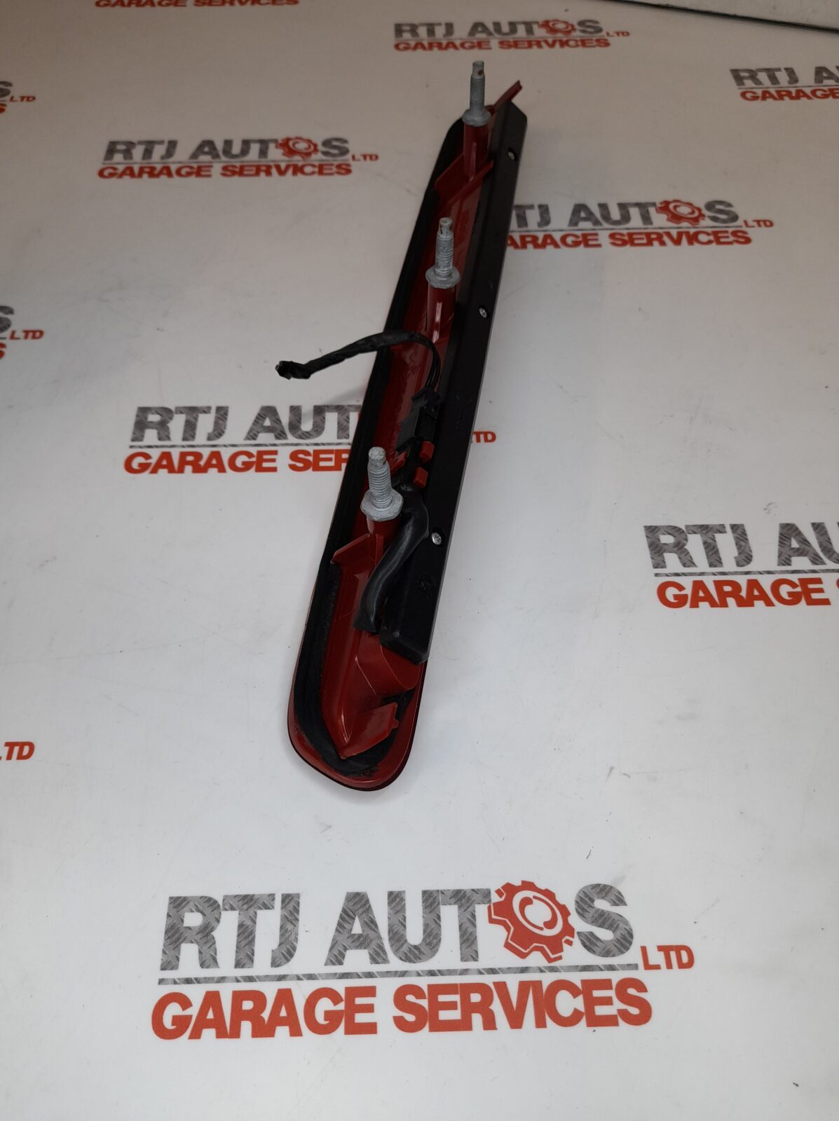 Saab 9-3 93 Convertible 2003-2007 Rear High Level Brake Light LED 12830374