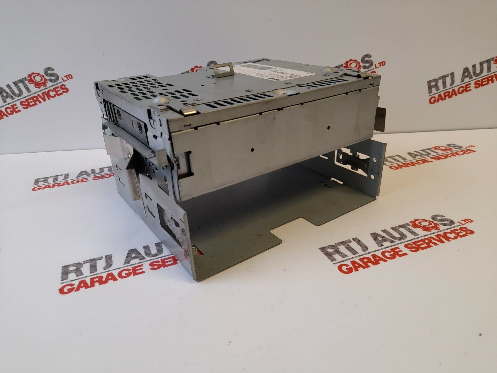 SAAB 93 9-3 STEREO HEAD UNIT CONTROL MODULE 12755538 (7468)
