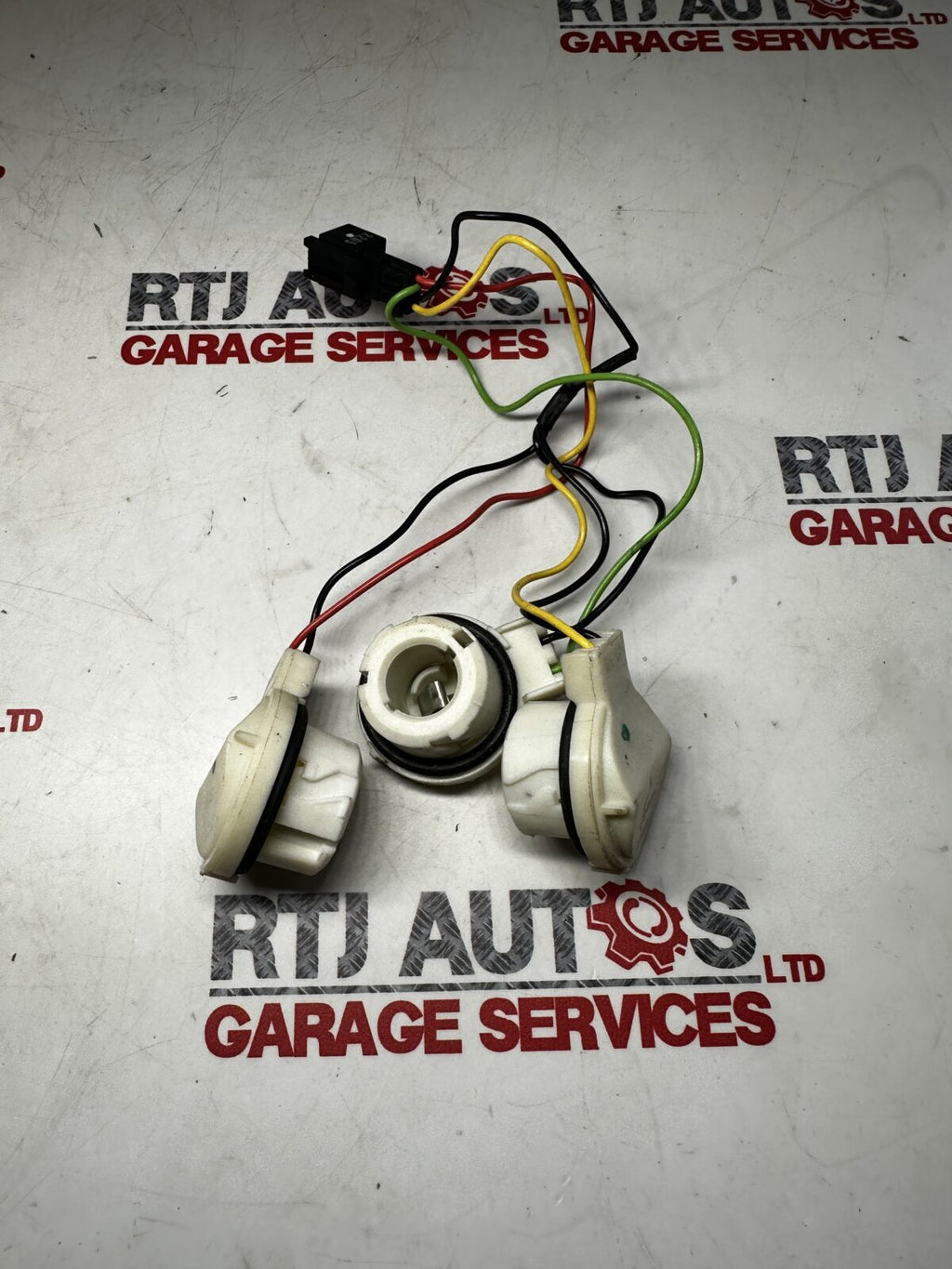 Saab 9-3 93 (03-07) CV Rear Bulb Cable Harness 12831674
