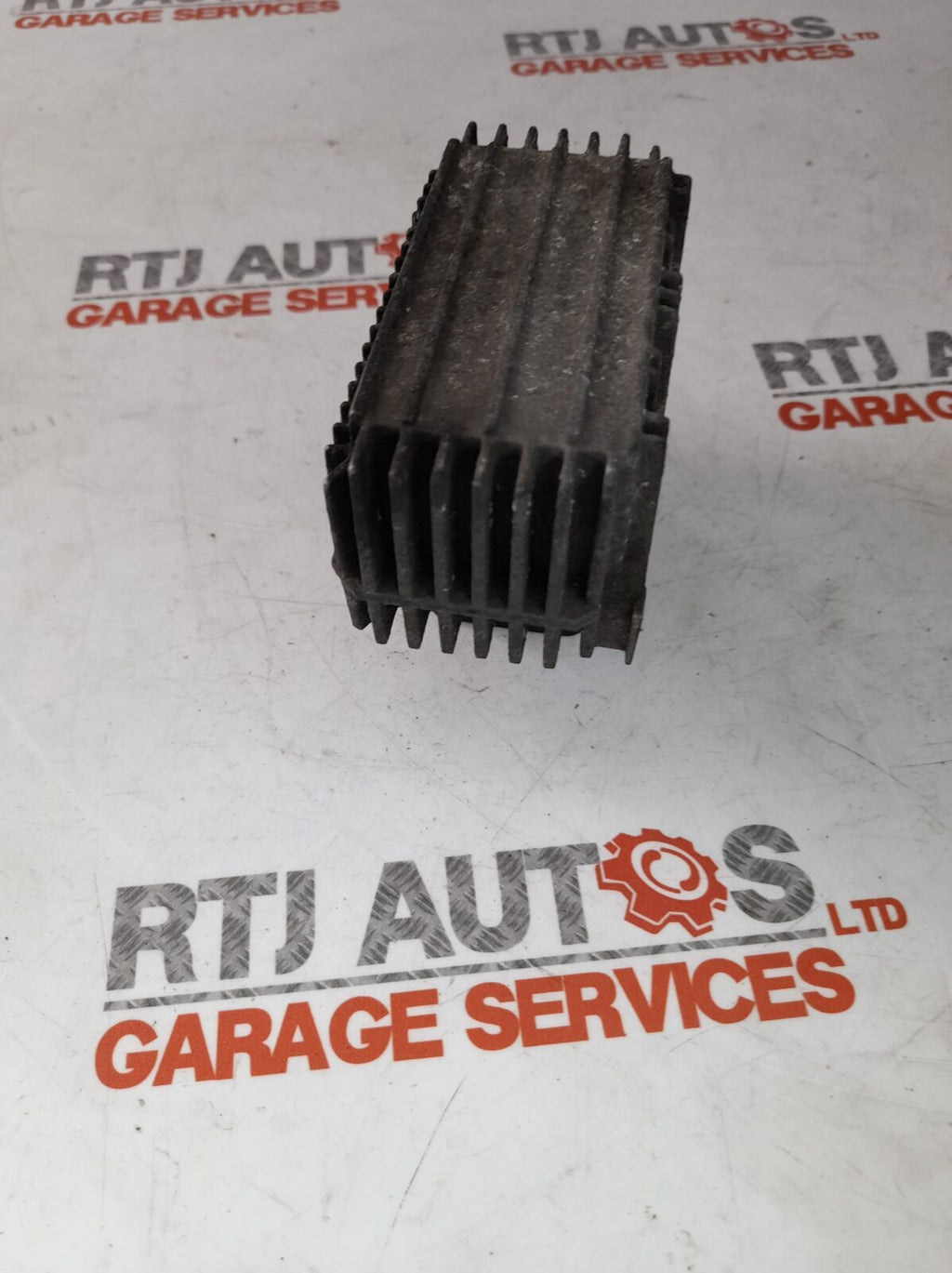 Saab 9-3 Glow Plug Relay Unit 98-05 55354141 Z19DT Z19DTH D223
