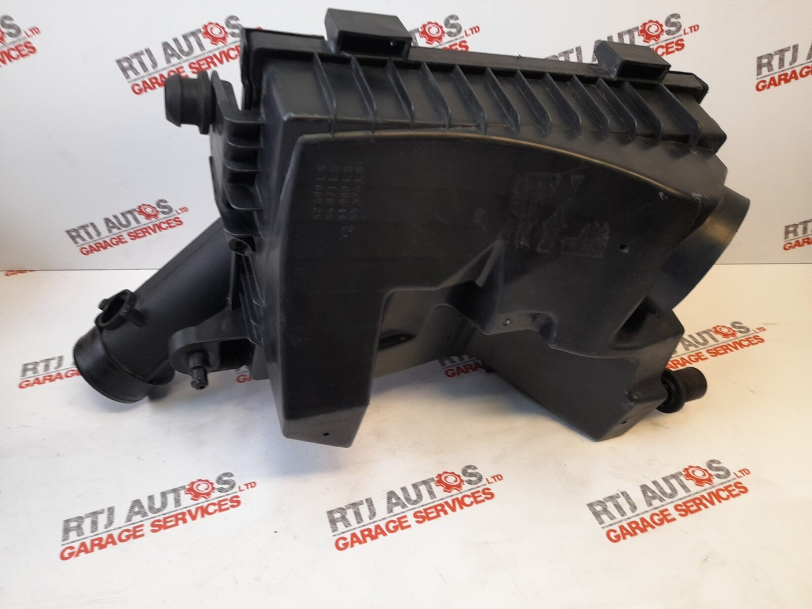 Saab 93 9-3 Air Filter Housing Box 12805265
