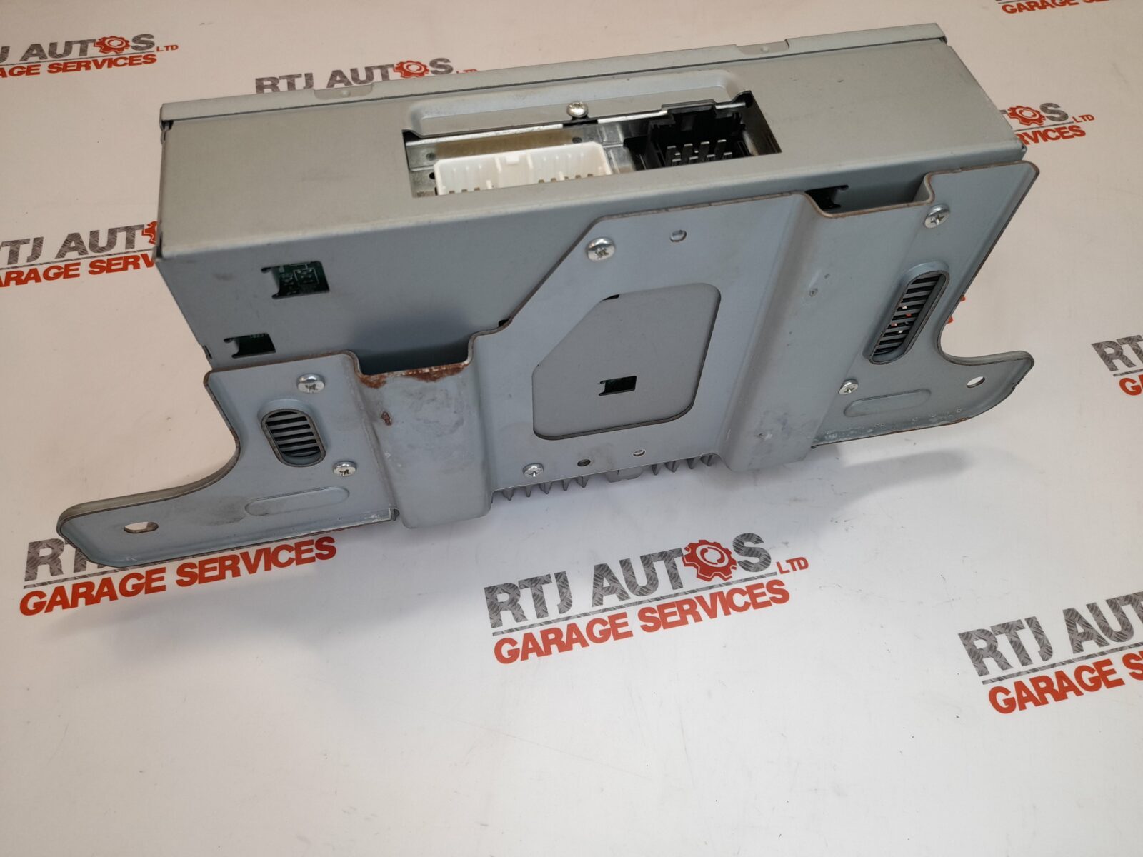 Saab 9-3 93 From 2007 Stereo Amplifier Convertible Cabriolet 12773378