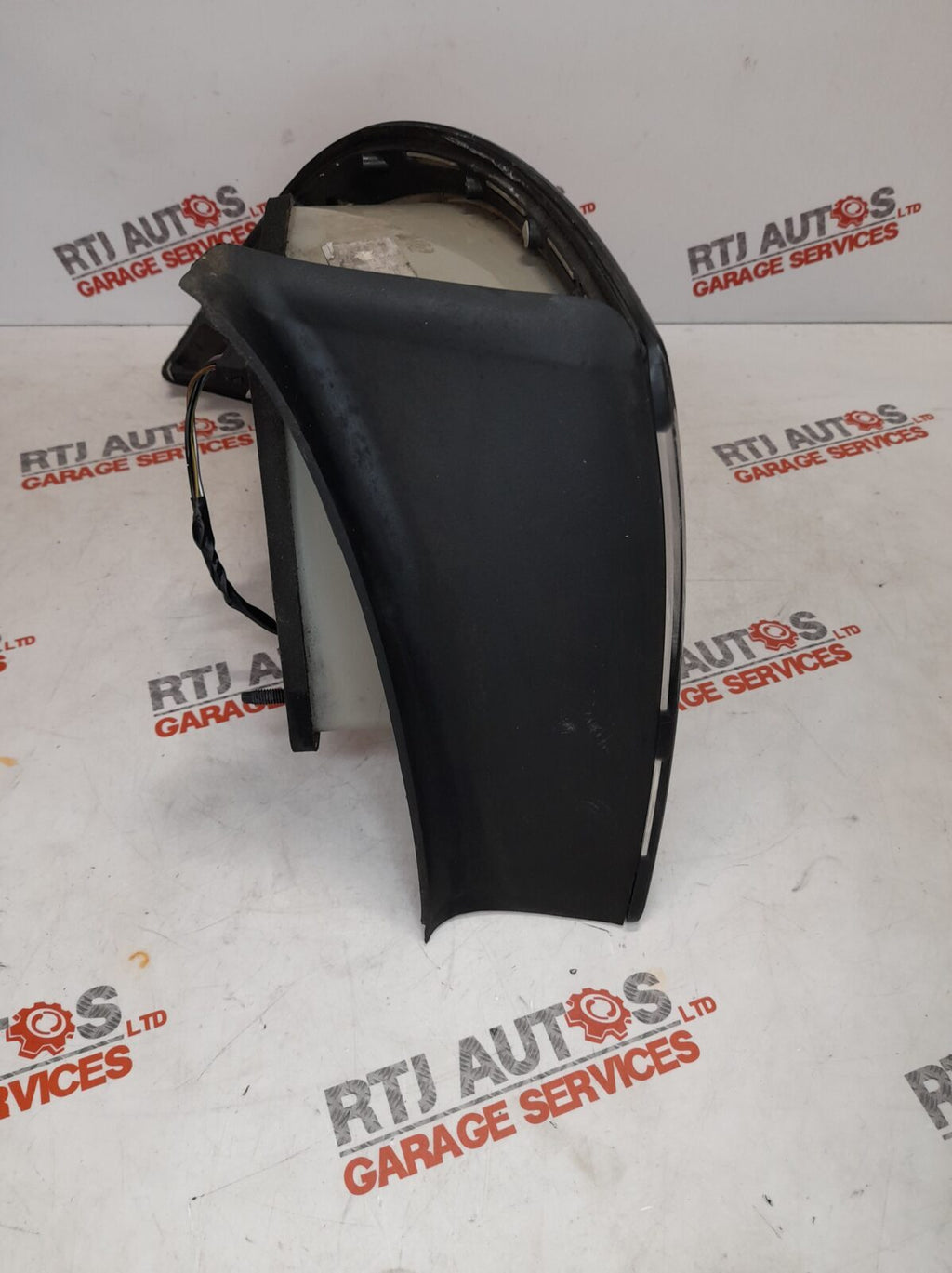 Saab 93 9-3 From 2008 4D Saloon Driver O/S Rear Outer Tail Light 12775609