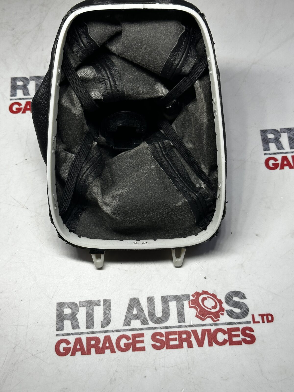 Saab 93 9-3 Used Gear Stick Gaiter Black Leather (Grade 3)