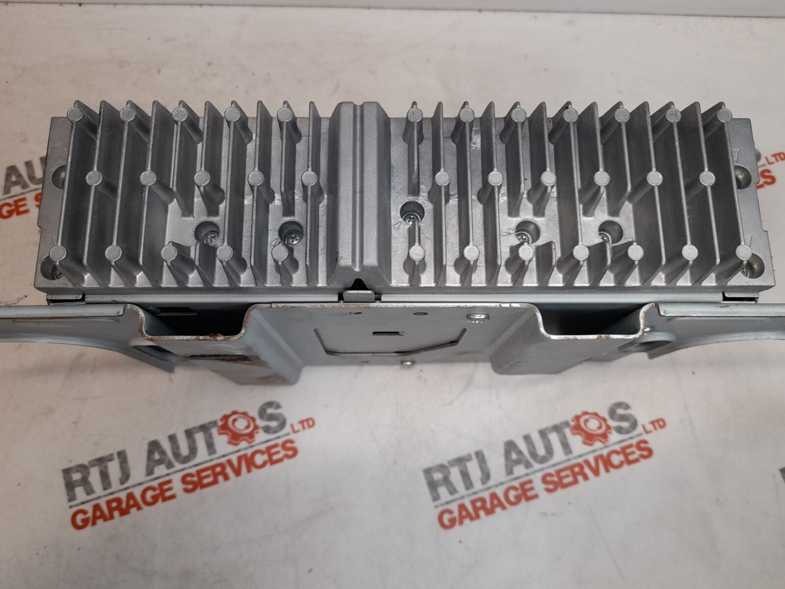 SAAB 93 9-3 Saloon 2008-2012 Booster Stereo Amplifier 12773377
