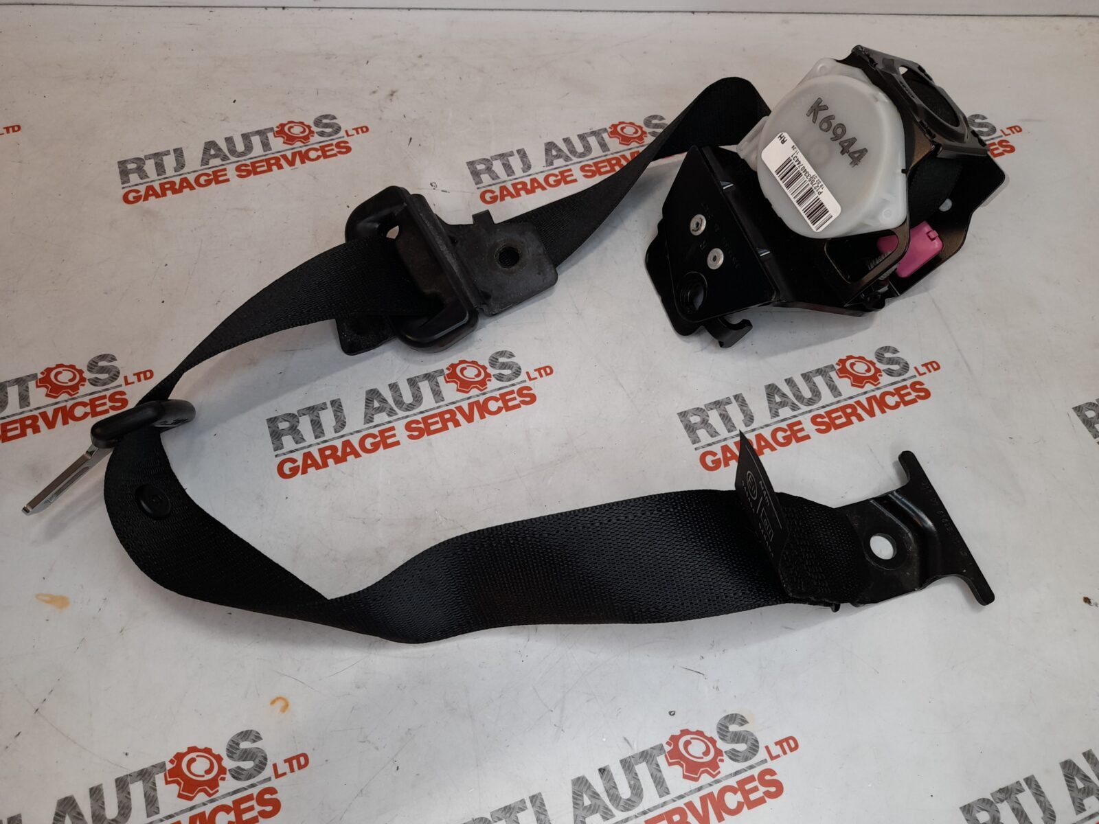 Saab 93 9-3 From 2006 5D O/S Rear Seatbelt 12755334