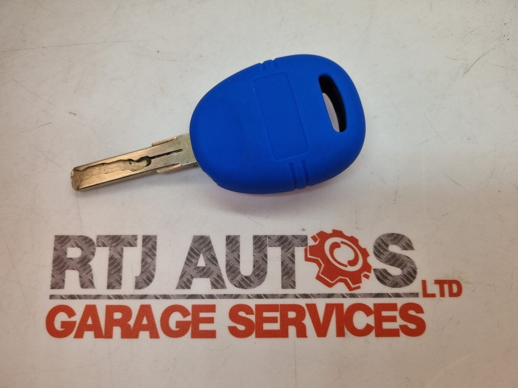 SAAB 9-5 95 98-10 9-3 93 01-03 Blue Silicone Key Fob Case Cover