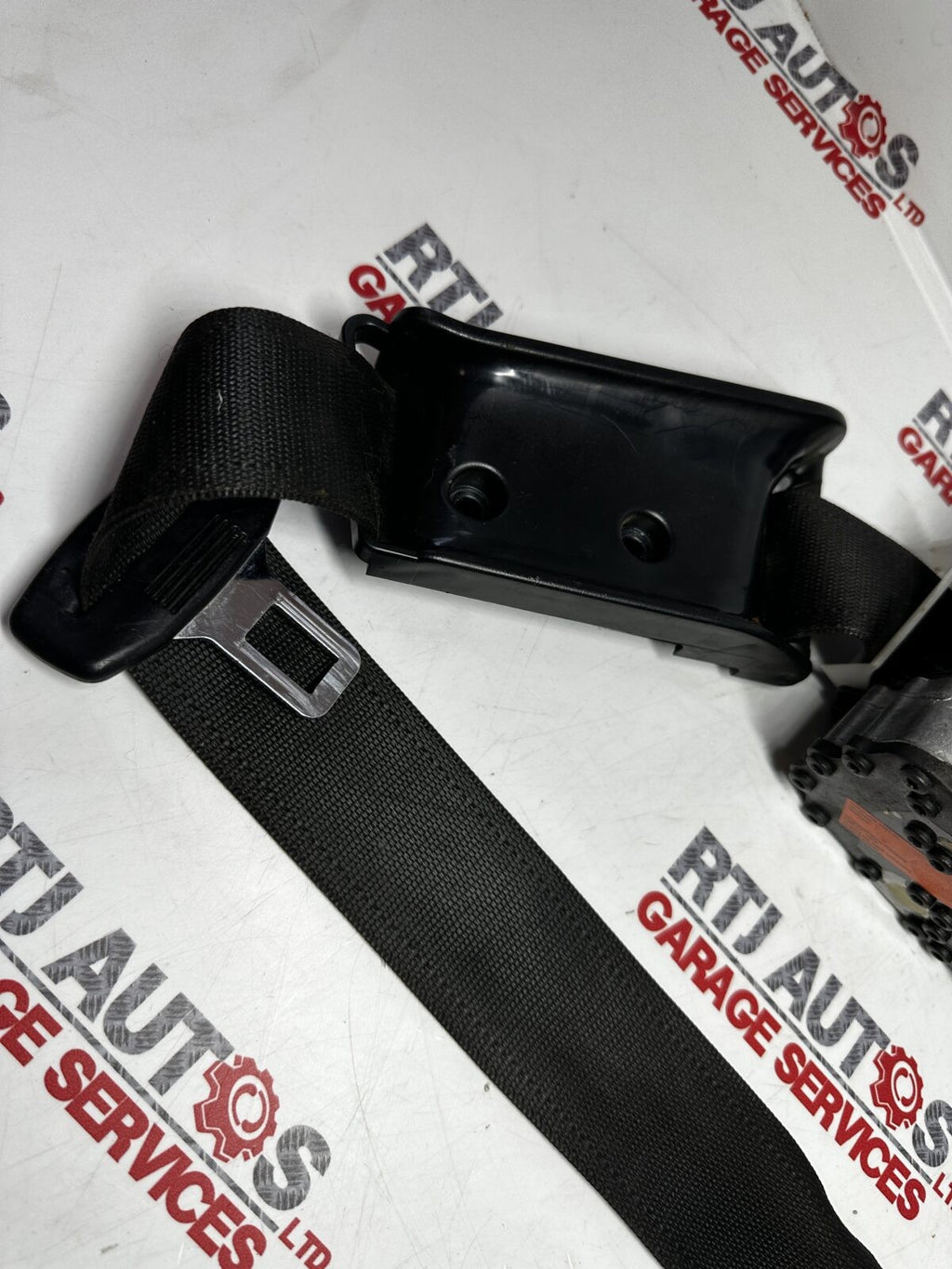 Saab 93 9-3 (04-12) Driver Front Right Seat Belt Convertible Electric 12798196