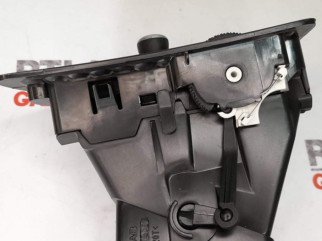 SAAB 9-3 93 2004-2012 O/S Right Driver Side Dash Heater Air Vent 12804034