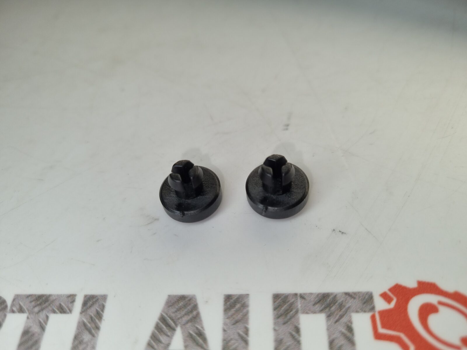 Genuine Saab 9-3 93 CV Convertible Boot Lid Hinge Stops 12832495 (Pair)