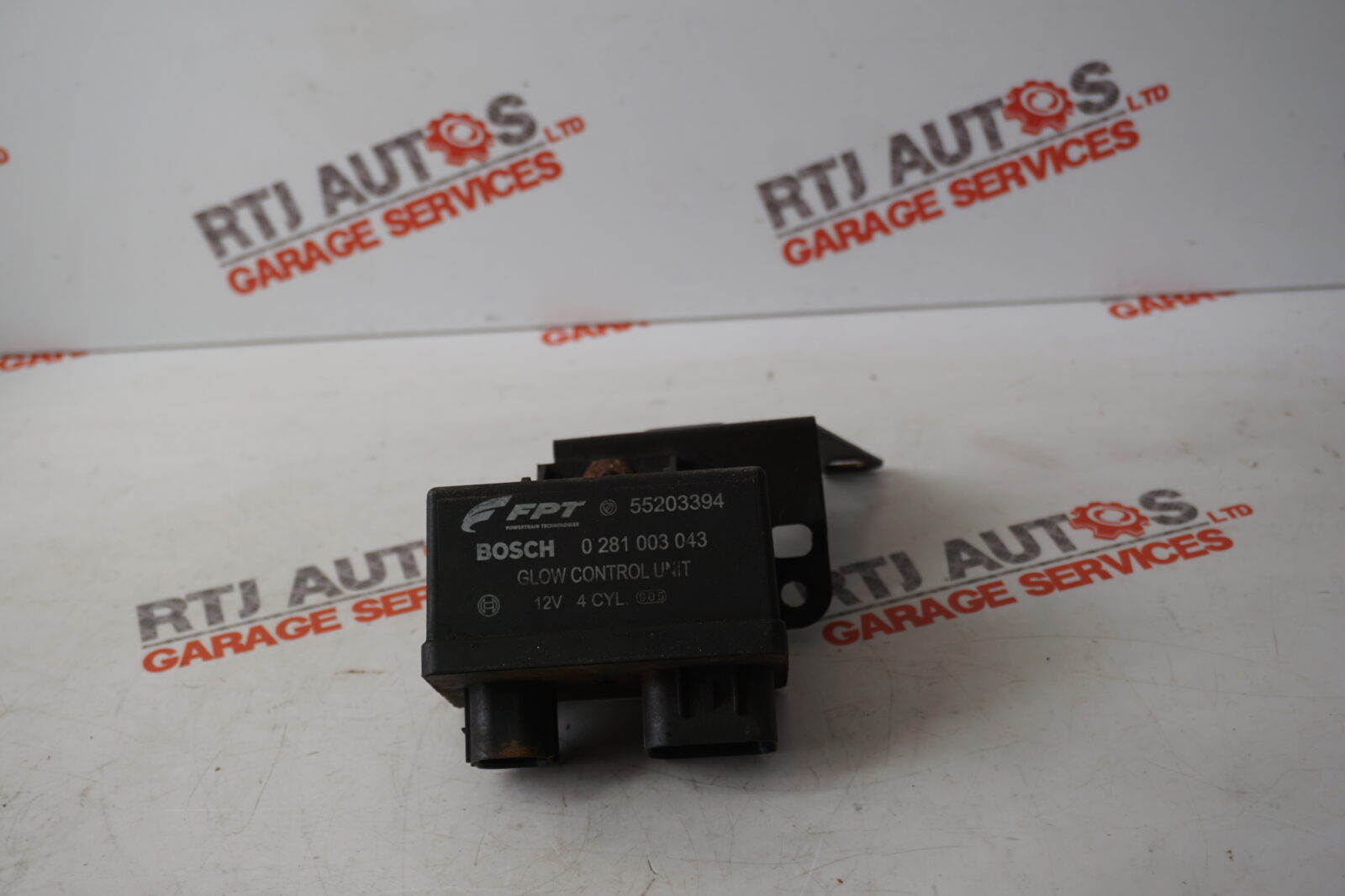 Saab 9-3 TTID Glow Plug Relay Unit Genuine Part 08-12 55203394 Z19DTR
