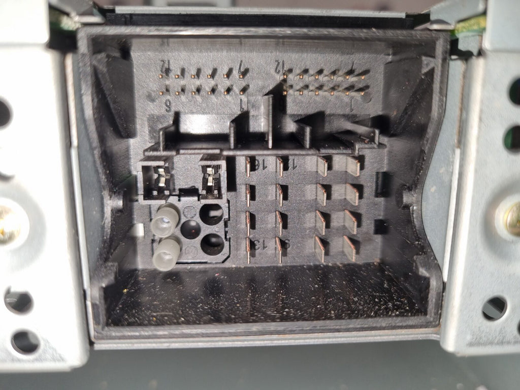 SAAB 93 9-3 EHU Stereo Head Unit Control Module 12758077