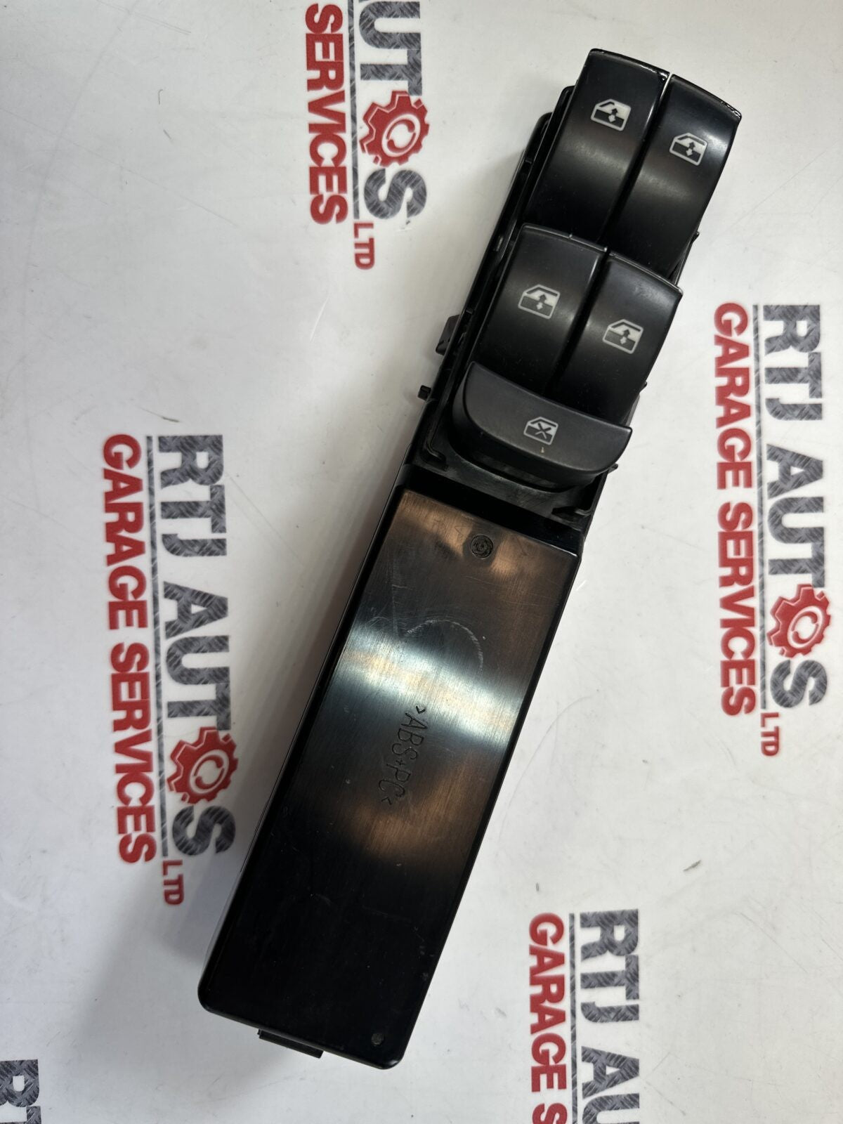 SAAB 9-3 93 Right Front Door Window Switch Pack 12803060