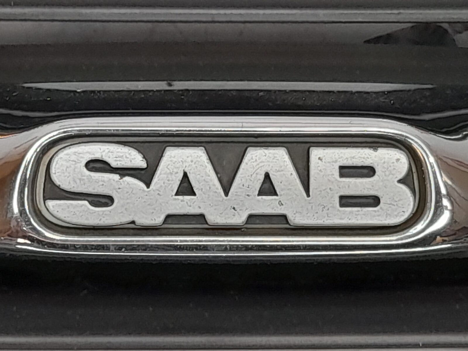 SAAB 9-3 Front Grill Set 12787224 12787226 12787228 2003 - 2007