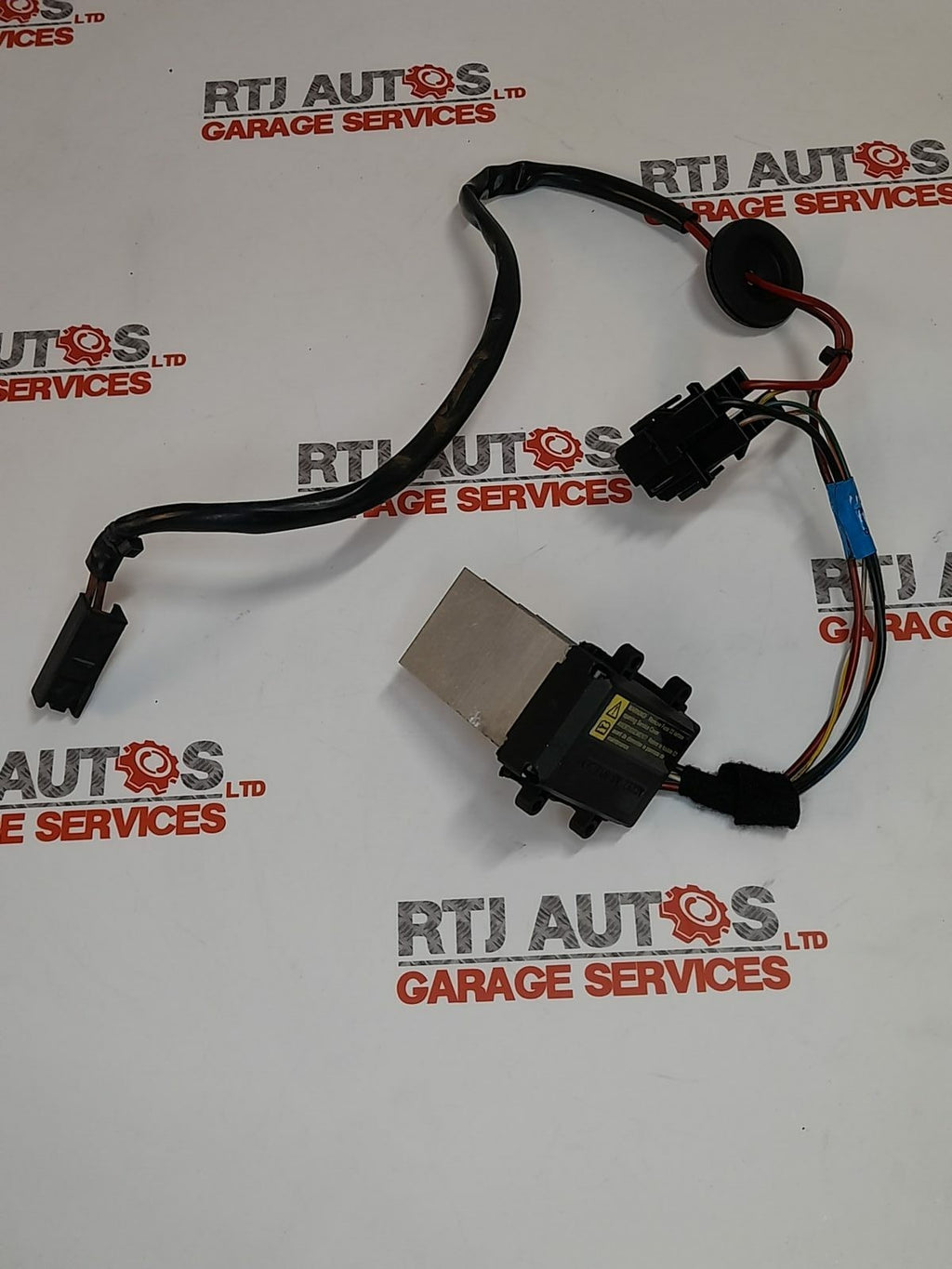 Saab 9-5 95 Heater Fan Resistor Control Unit 5468160