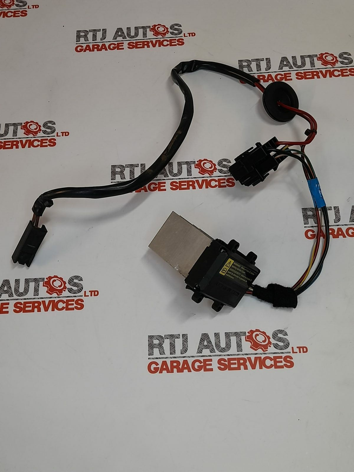 Saab 9-5 95 Heater Fan Resistor Control Unit 5468160