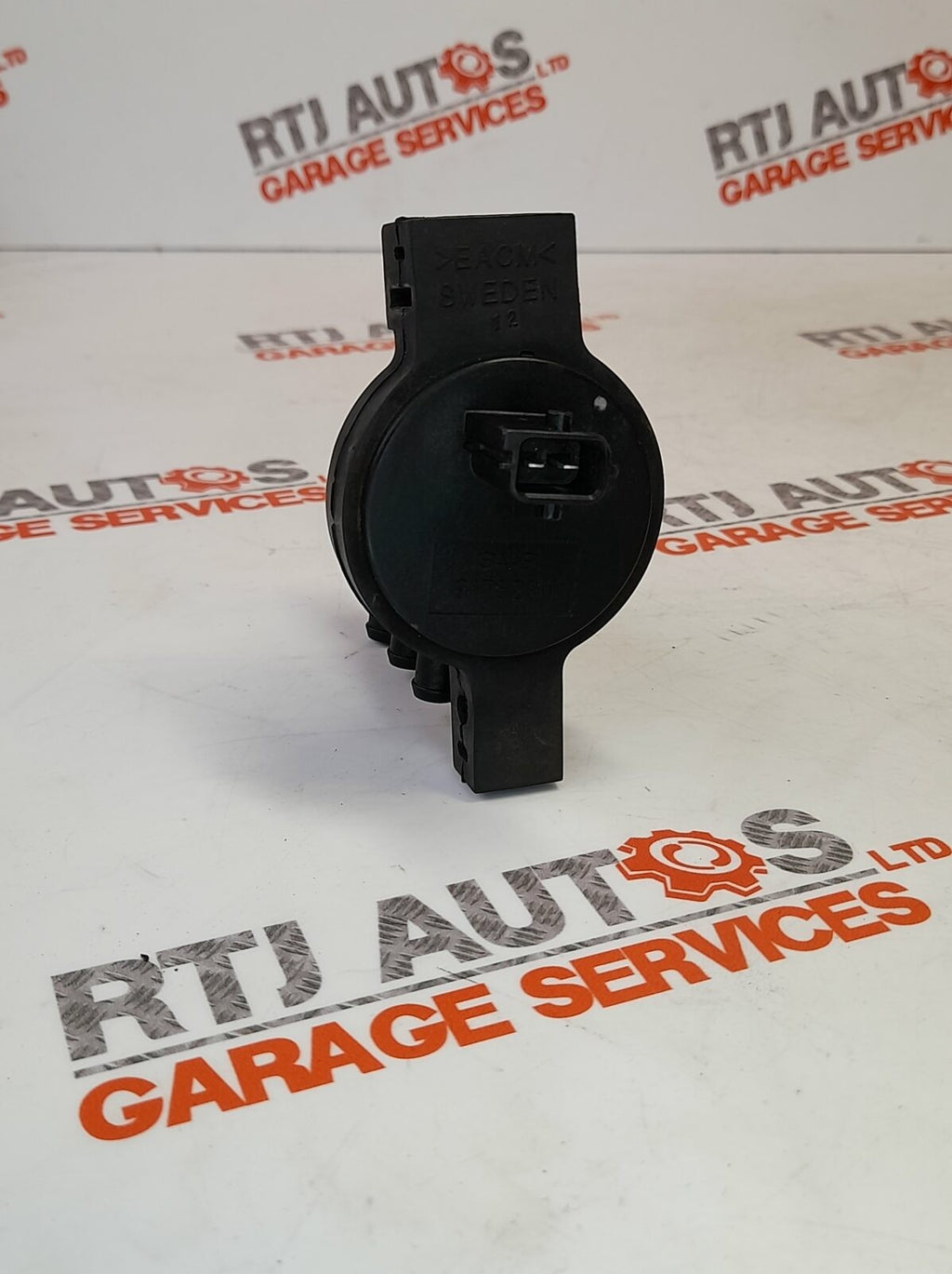 Saab 9-3 9-5 Turbocharger Boost Pressure Control Solenoid Valve 9175290 55557331