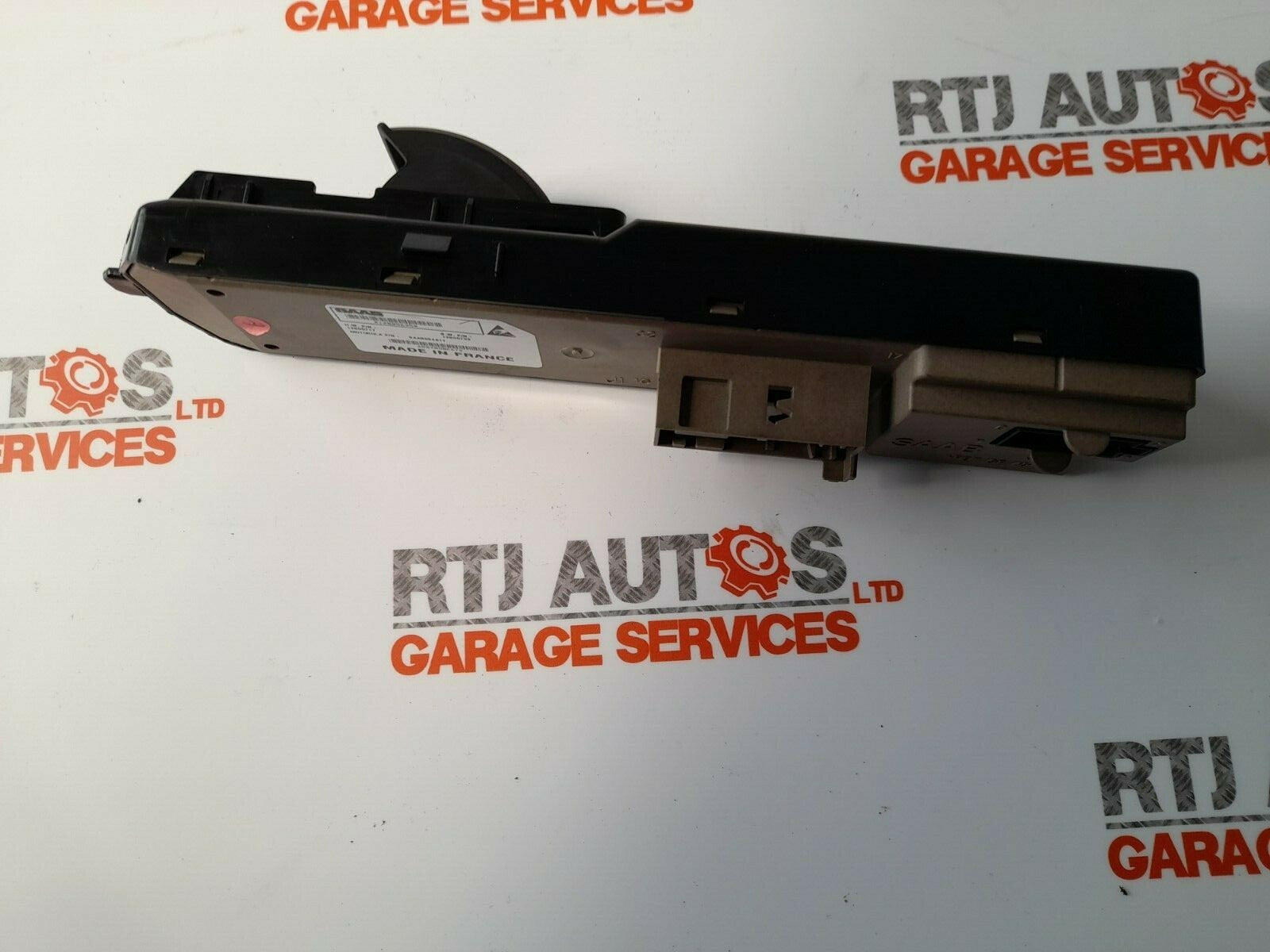 Saab 93 9-3 Nearside Rear Window Switch (No Anti Pinch) 12805695 (2005)