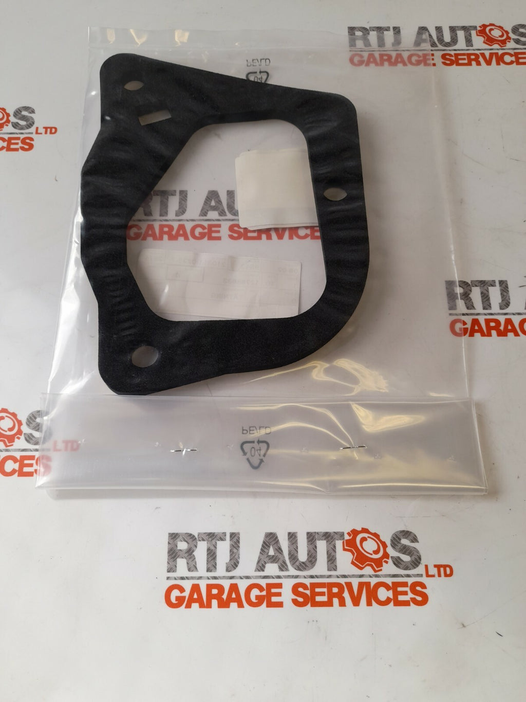 Genuine Saab 93 9-3 4D Nearside Outer Rear Tail Light Seal 12788633