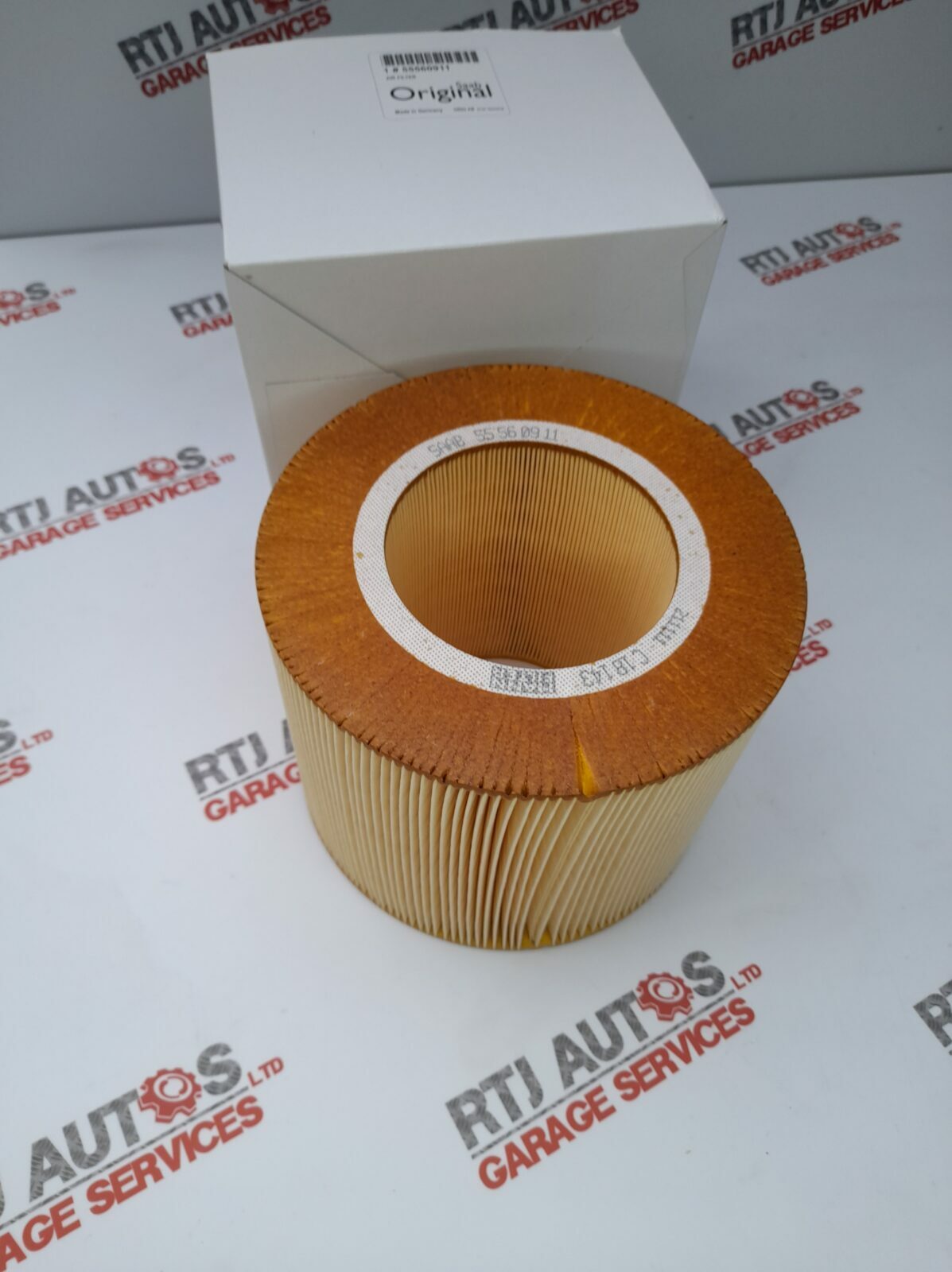 Genuine Saab 9-5 Air Filter Petrol 2.0L 2.3L 3.0L 1998 to 2010 55560911