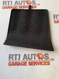 Saab 93 9-3 4D 5D CV Rubber Mat 12802542