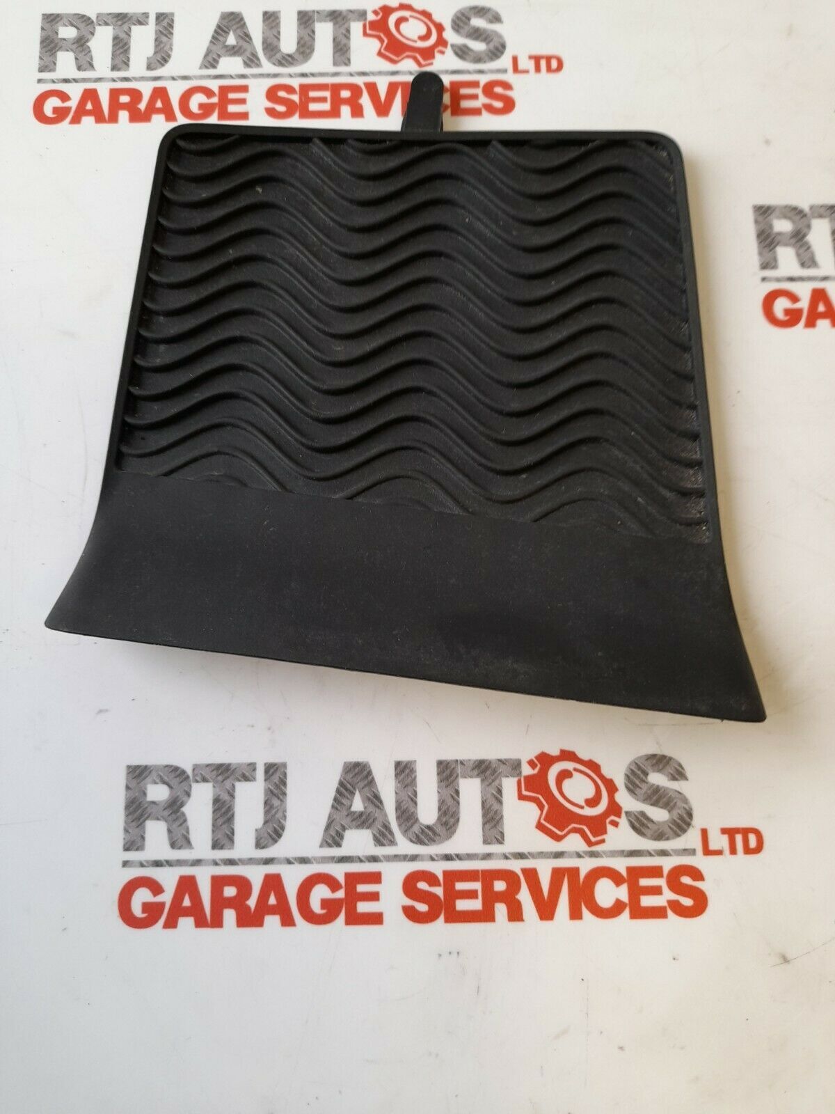 Saab 93 9-3 4D 5D CV Rubber Mat 12802542
