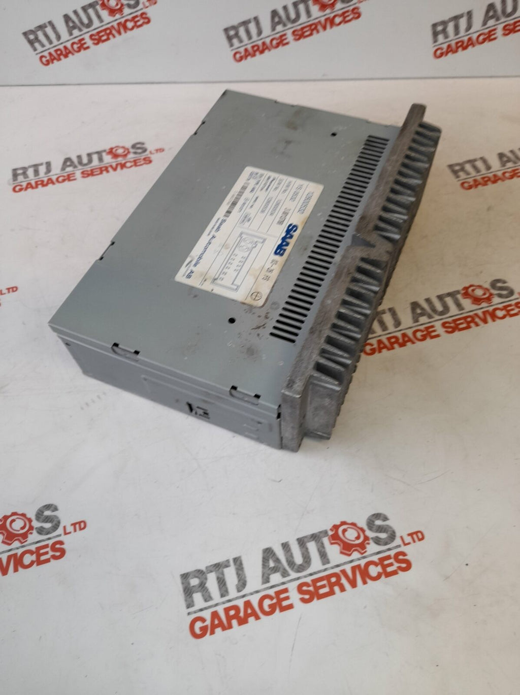 Saab 93 9-3 2003 to 2005 4D CV Booster Stereo Amplifier 12800532