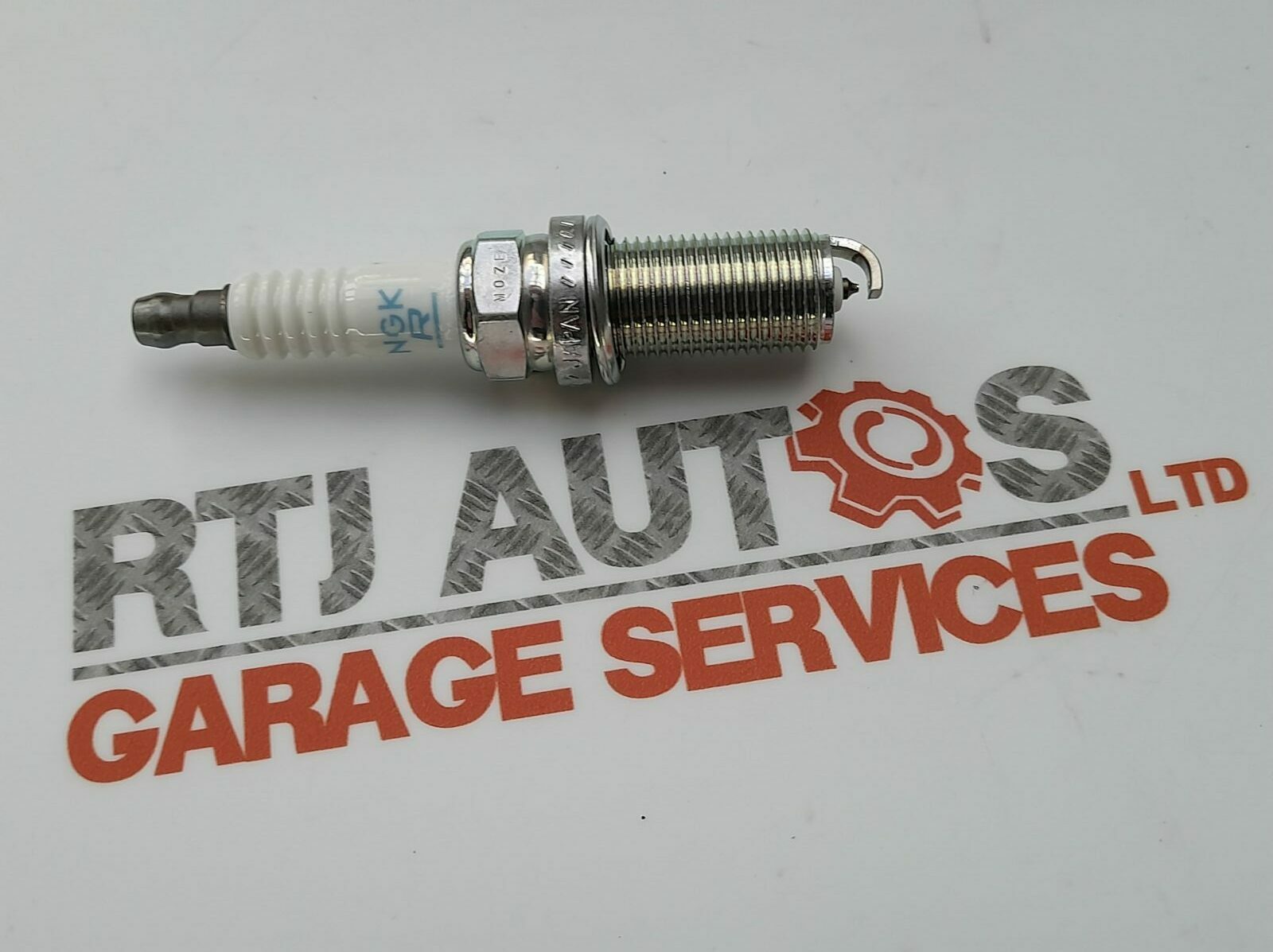 Genuine Saab 9-3 2006-2007 2.8T V6 Spark Plugs (x6) 12788884